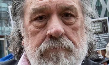 Ricky Tomlinson